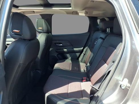 New 2026 Nissan Kicks SR w/ SR Premium Package AWD/4WD image 5