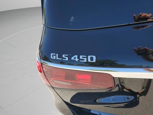 Certified 2026 Mercedes-Benz GLS 450 4MATIC image 35