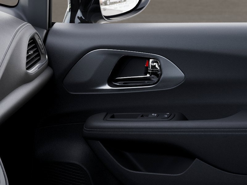 New 2026 Chrysler Pacifica Select FWD image 25