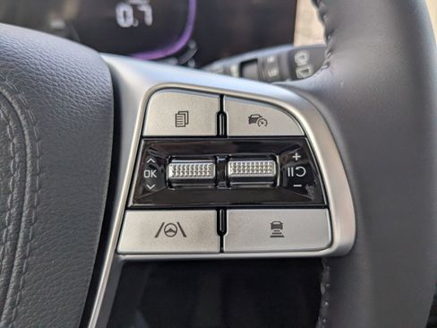 New 2025 Kia Telluride S image 32