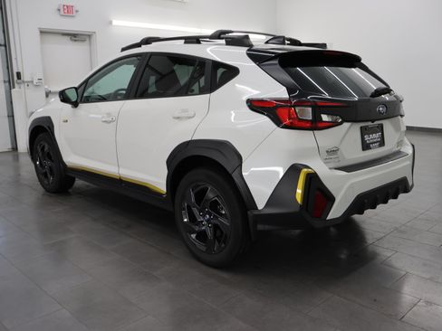 Used 2024 Subaru Crosstrek 2.5i Sport w/ Popular Package #4A AWD/4WD image 5