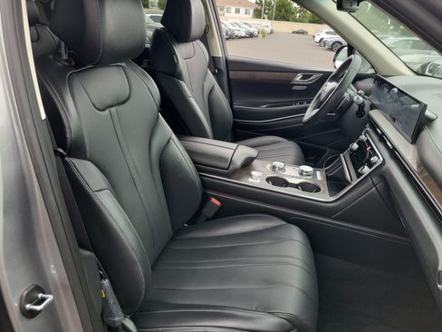 Certified 2026 Genesis GV80 2.5T Select AWD/4WD image 25