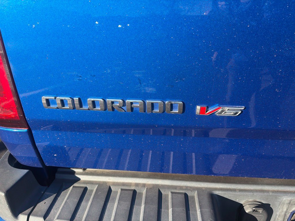 Used 2020 Chevrolet Colorado W/T w/ WT Convenience Package AWD/4WD image 8