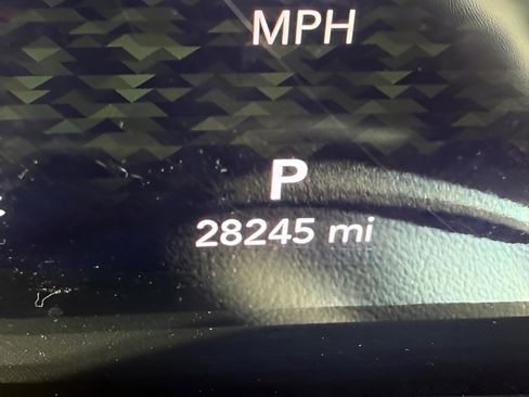 Certified 2023 Jeep Wrangler Unlimited Rubicon w/ Xtreme 35 Tire Package image 28