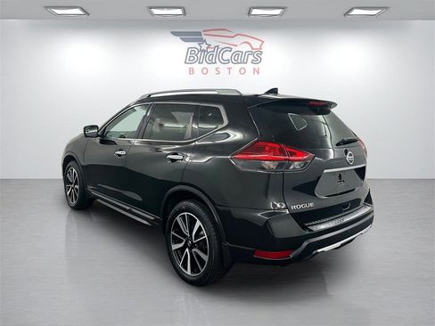 Used 2017 Nissan Rogue SL w/ SL Premium Package image 6