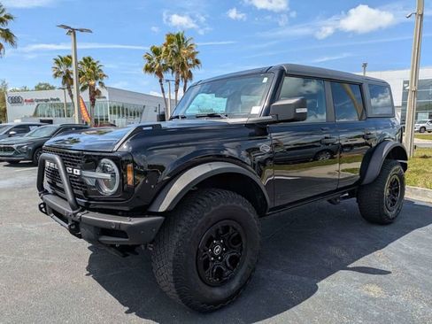 Used 2022 Ford Bronco Wildtrak image 7