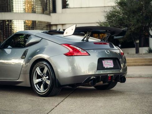 Used 2009 Nissan 370Z Coupe image 50