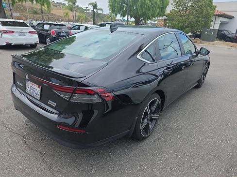 Used 2024 Honda Accord Sport image 5