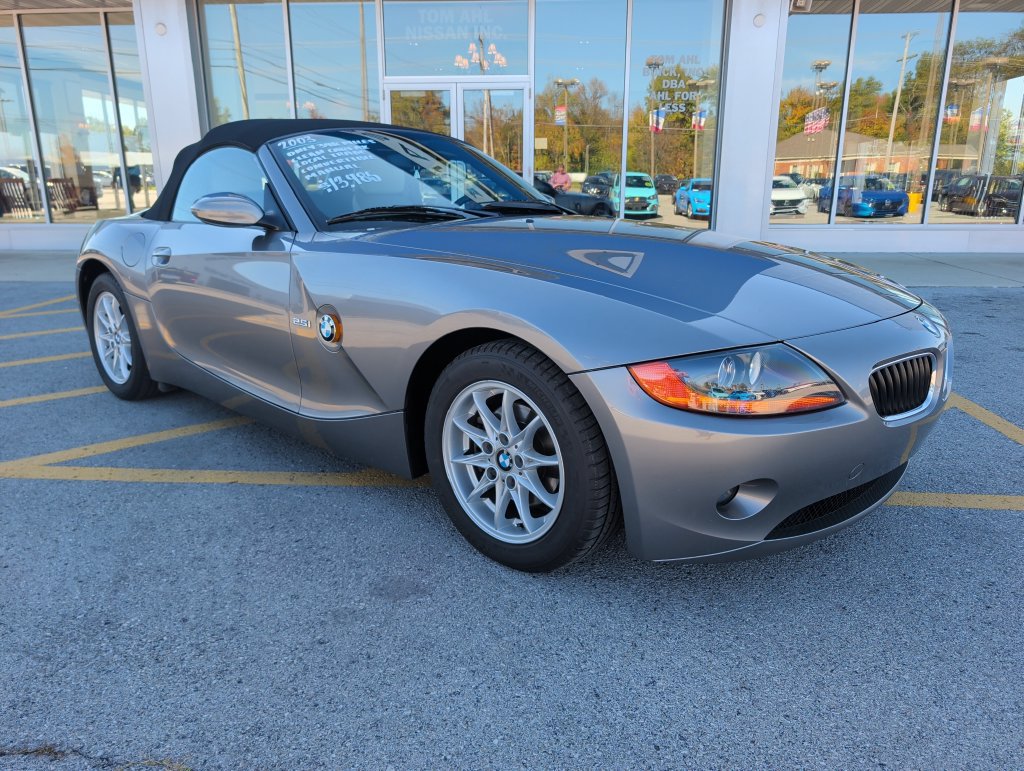 Used 2003 BMW Z4 2.5i RWD 360° Tour