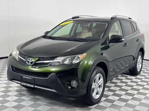 Used 2013 Toyota RAV4 XLE image 11