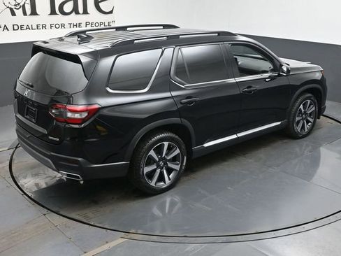 Used 2023 Honda Pilot Touring image 46
