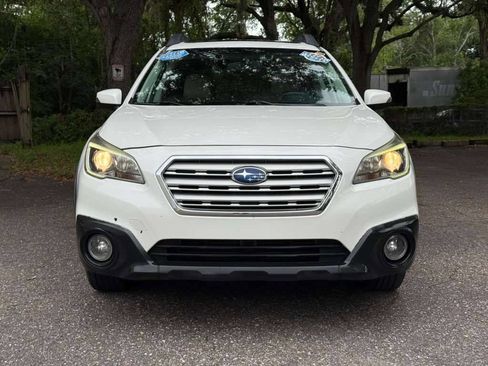 Used 2015 Subaru Outback 2.5i Limited AWD/4WD image 2