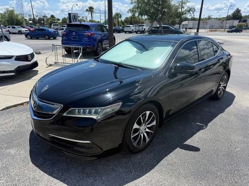Used 2017 Acura TLX FWD image 1