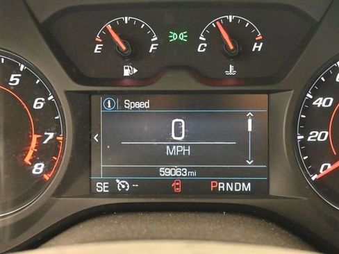 Used 2021 Chevrolet Camaro LT w/ RS Package RWD image 22