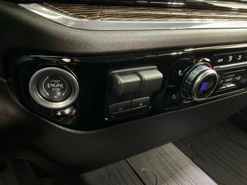 Used 2024 GMC Sierra 1500 SLE w/ Preferred Package AWD/4WD image 22
