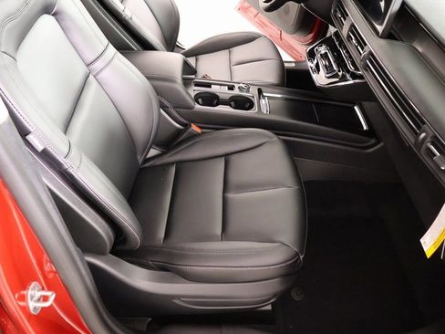 New 2026 Lincoln Corsair Premiere image 13