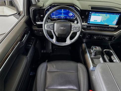 Used 2023 Chevrolet Silverado 1500 LT Trail Boss w/ LT Trail Boss Premium Package image 21