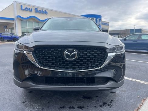 Used 2022 MAZDA CX-5 AWD 2.5 S w/ Premium Plus Pkg image 3