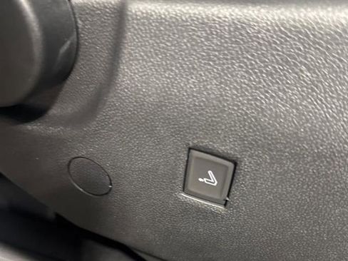 New 2025 Buick Enclave Preferred w/ Power Package image 22