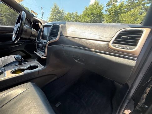 Used 2014 Jeep Grand Cherokee Limited AWD/4WD image 19