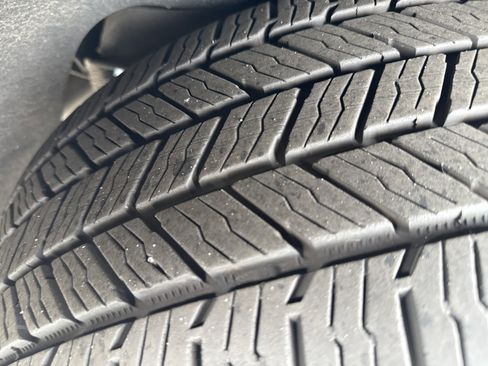 Used 2021 GMC Yukon XL SLT w/ SLT Luxury Plus Package image 10