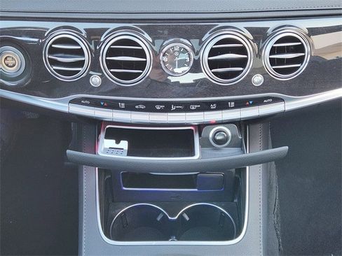 Used 2019 Mercedes-Benz S 450 Sedan image 14