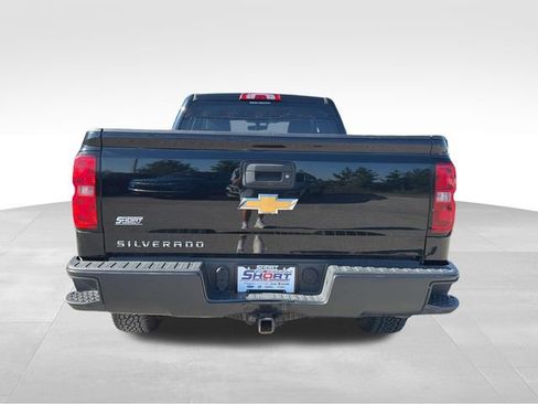 Used 2018 Chevrolet Silverado 1500 W/T w/ WT Convenience Package AWD/4WD image 6
