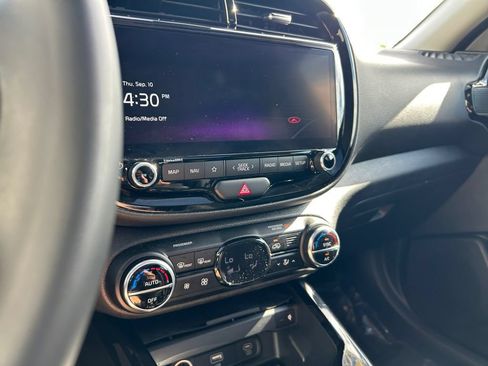 Used 2023 Kia Soul EX FWD image 28