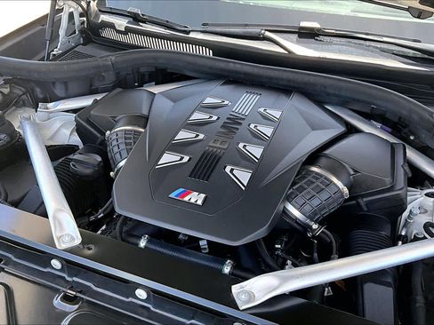 Used 2024 BMW X5 M60i AWD/4WD image 31