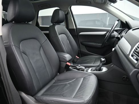 Used 2017 Audi Q3 2.0T Premium image 26