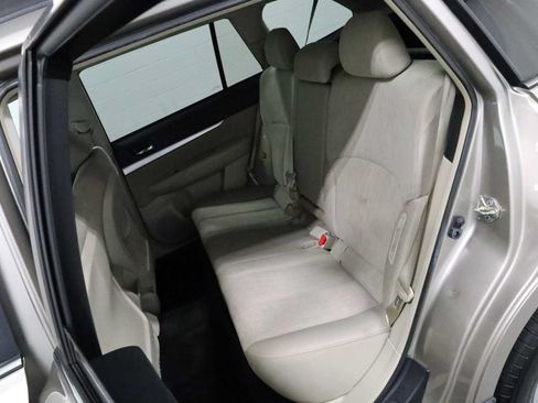 Used 2014 Subaru Outback 2.5i Premium AWD/4WD image 32