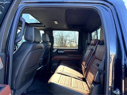 New 2026 GMC Sierra 2500 Denali Ultimate image 7