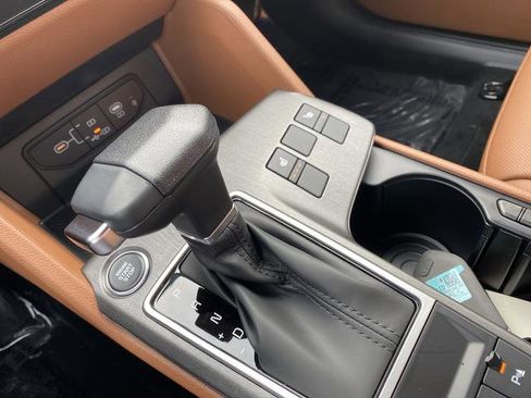 New 2026 Kia Sportage X-Line w/ X-Line Premium Package image 24