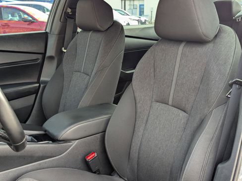 Used 2023 Honda Accord Sport image 14