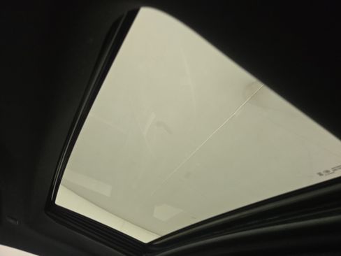 Used 2025 GMC Canyon Denali w/ LPO, Denali Black Edition image 22