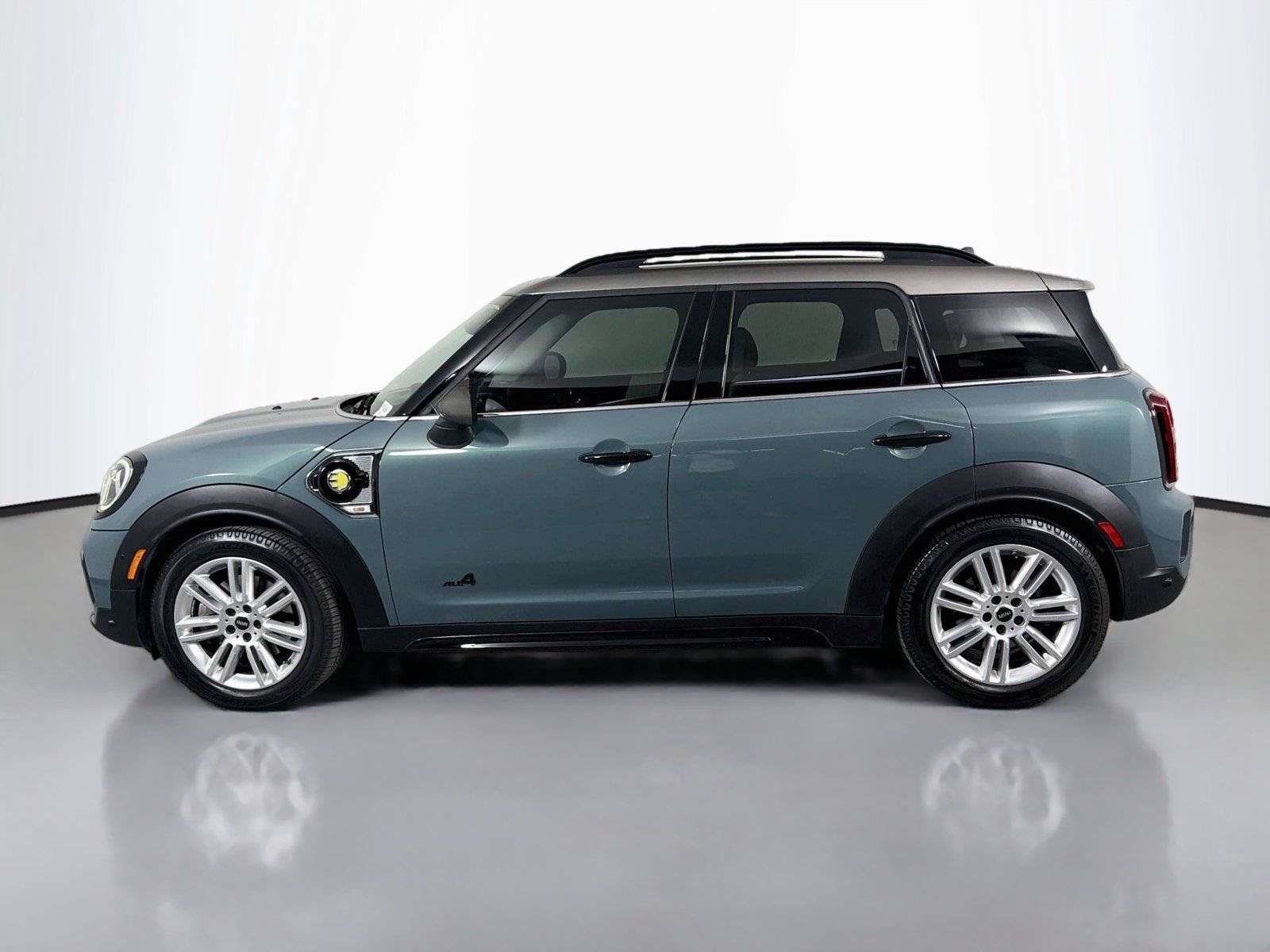 Used 2023 MINI Cooper Countryman SE w/ Storage Package AWD/4WD image 8