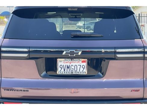 Used 2026 Chevrolet Traverse RS w/ LPO, Cargo Package FWD image 16