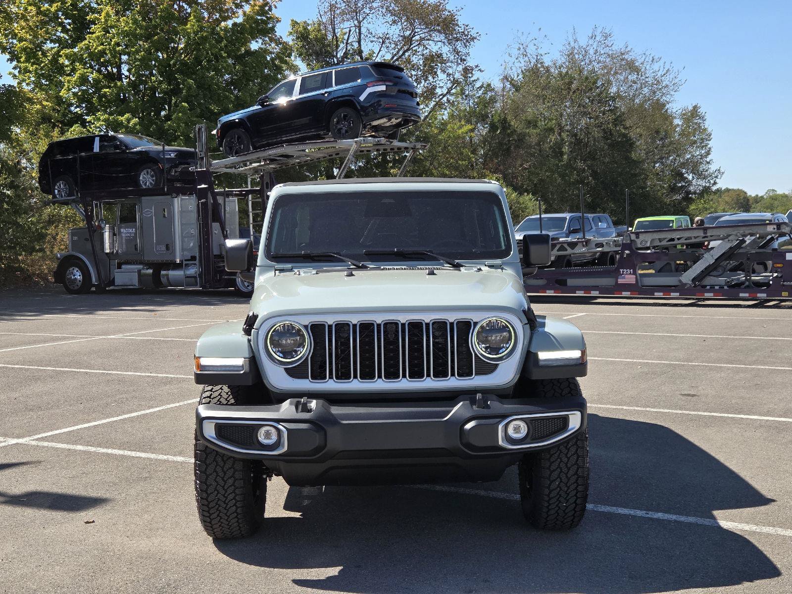 New 2027 Jeep Wrangler Unlimited Sahara AWD/4WD image 8