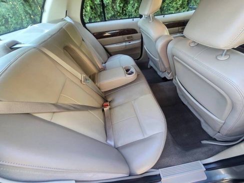 Used 2004 Mercury Grand Marquis GS RWD image 14