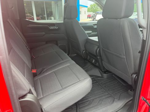 Used 2024 GMC Sierra 1500 SLE AWD/4WD image 7