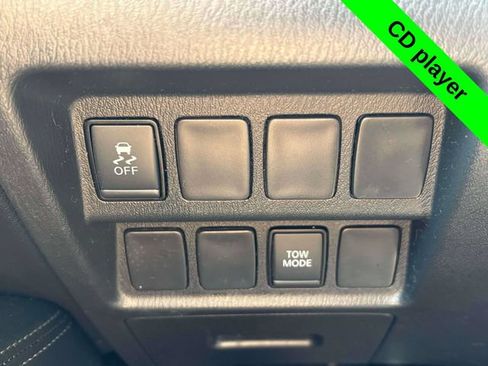 Used 2019 Nissan Pathfinder S AWD/4WD image 11
