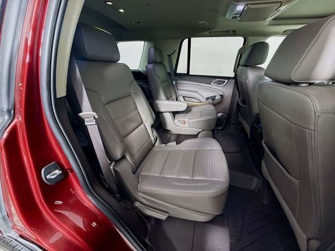 Used 2020 GMC Yukon Denali w/ Open Road Package RWD image 29