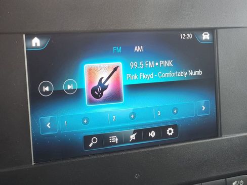 Used 2024 Mercedes-Benz Sprinter 144 Cargo image 17