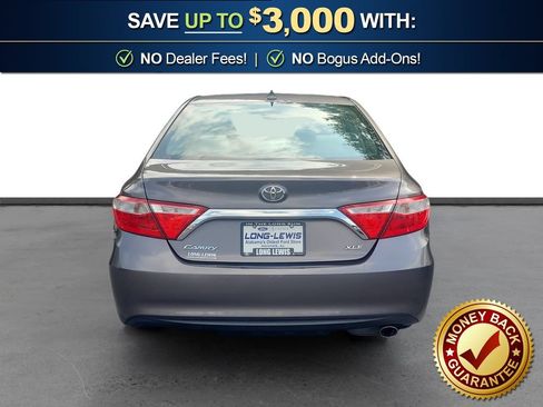 Used 2017 Toyota Camry XLE w/ Moonroof Package FWD image 5