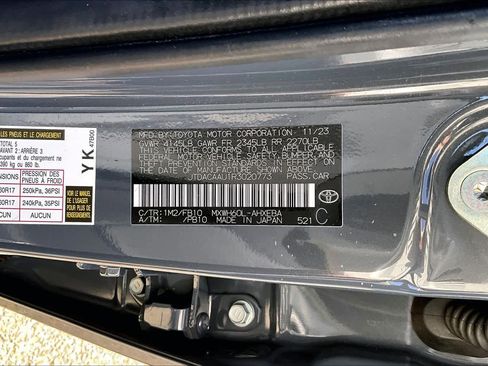 Used 2024 Toyota Prius LE FWD image 36
