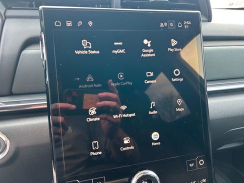 New 2026 GMC Terrain AT4 w/ LPO, Floor Liner Package image 27