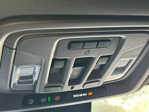 Certified 2025 Chevrolet Silverado 2500 LTZ w/ LTZ Premium Package image 23