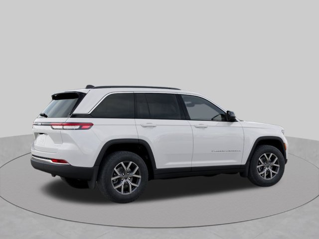 New 2027 Jeep Grand Cherokee Laredo X AWD/4WD image 4