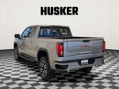 Used 2025 GMC Sierra 1500 AT4 w/ AT4 Premium Package AWD/4WD image 7