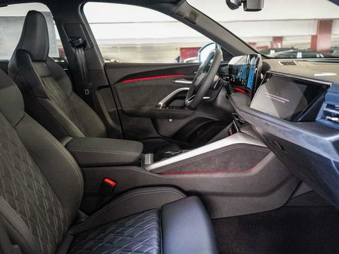 New 2026 Audi SQ5 Premium Plus AWD/4WD image 17